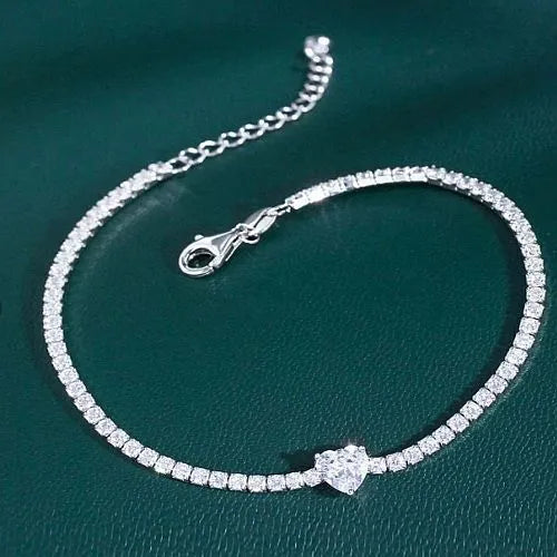 Elegant Heart Zircon Bracelet for Women