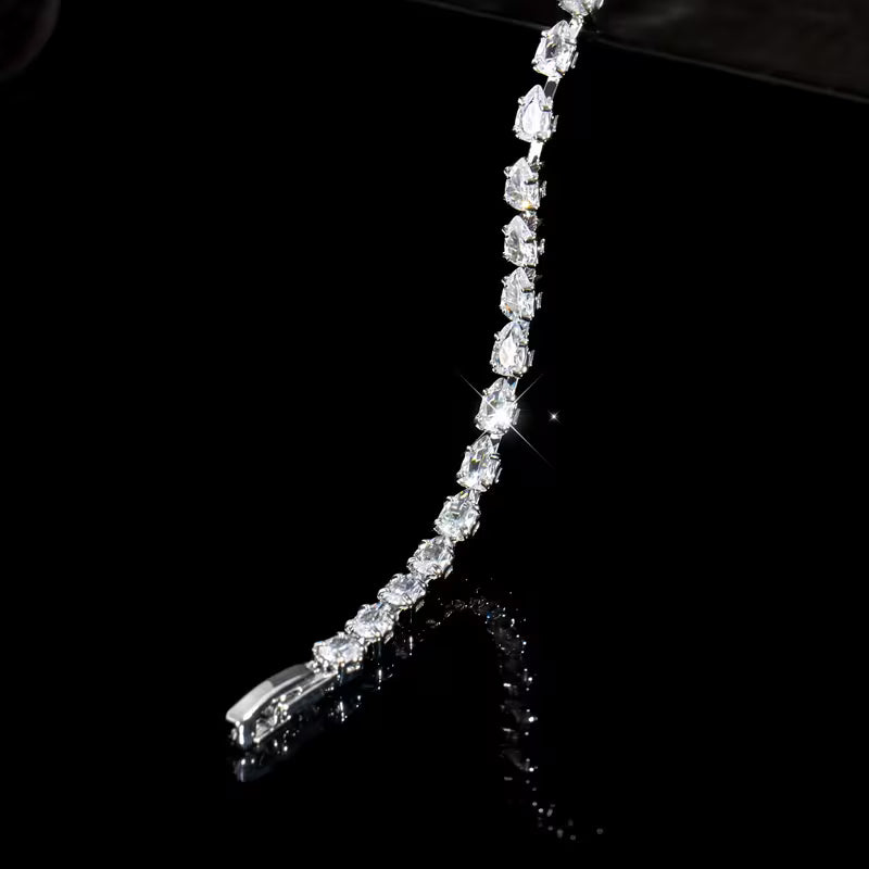 Elegant Water Drop Zircon Bracelet for Women
