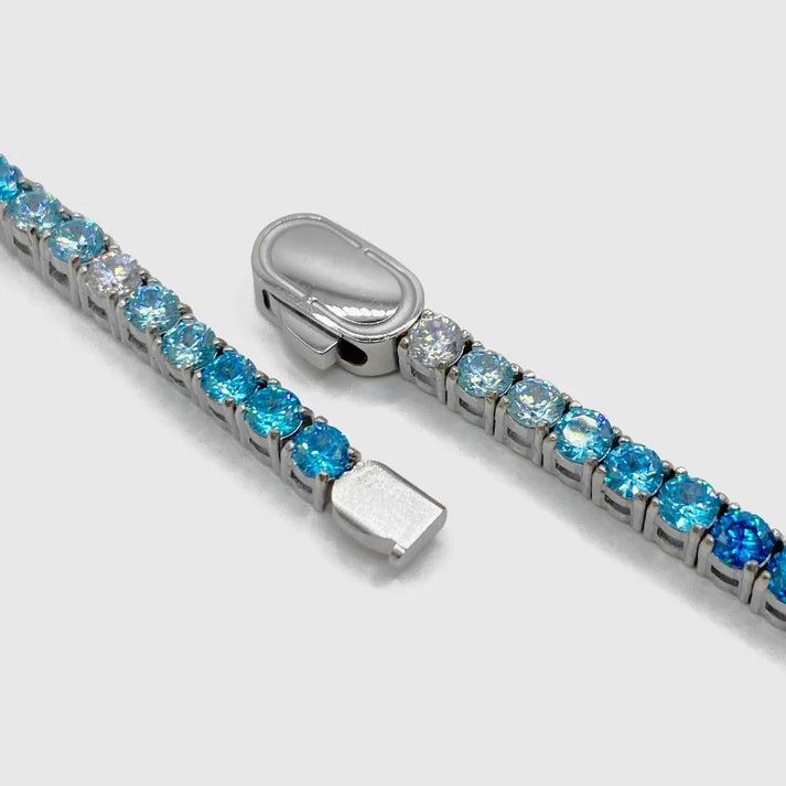 🌸 Elegant Blue Zircon Bracelet With Box + Free Home Delivery  💝